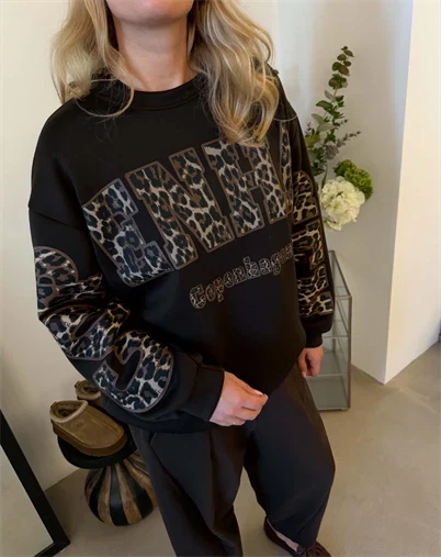 Marta du Chateau - MDCSevilla Sweatshirt - Moro/Leo